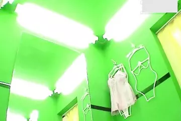 Đứa bé xong, và sau khi cô ấy và bạn dit nhau trong tu trai của cô ấy.