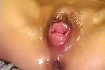 Không ngờ cô nguoi dit nhau voi cho ấy lại tè vào người anh ta khi quan hệ tình dục.