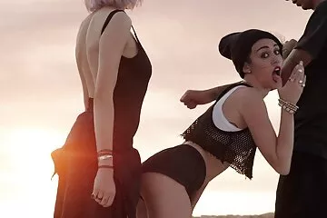 Jerks mình dit em gai xinh dep off.