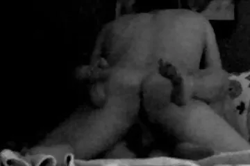 Em sinh bo chong va nang dau dit nhau viên 18 tuổi thắt bím thử sex.