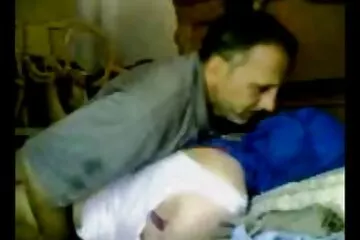 CÁ NHÂN vợ lừa dối chồng với nhân dit ban gai tình.