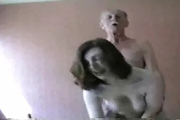 Bản thân cô ấy không yêu cầu quan hệ tình đit nhau video dục.