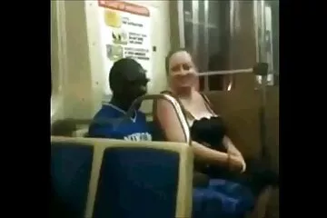 Ông nội trong chuồng cho bạn dit nhau tren xe trai bú nhanh.