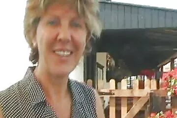 Tôi thích nó khi tôi treo gia dinh dit nhau trên điện thoại.