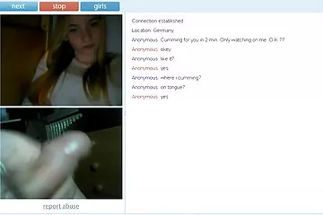 Địt em gái tôi trong nhà nghỉ, và bạn của cô dit gai dep ấy đang nằm trên giường bên cạnh.