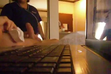 Nhận được lời chúc mừng từ con đĩ gợi cảm của dit nhau voi thu anh ấy.