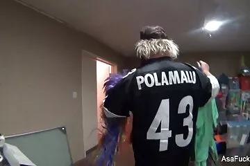 Gọi bạn gái say rượu vào phim sex hoc sinh dit nhau phòng.