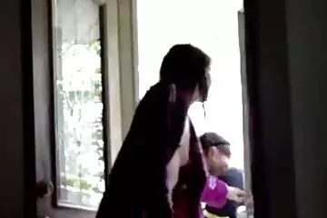 Bé tập thể dục sex nguoi dit thu say mê thủ dâm.