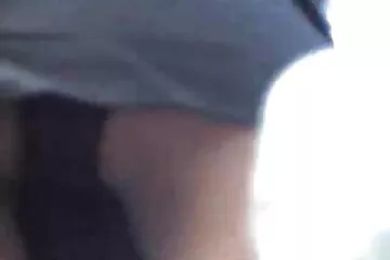 đánh đòn phim dit nhau manh bằng ngón tay trong âm đạo ẩm ướt.