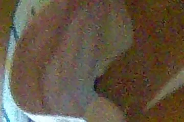 Dì sec chich nhau 50 tuổi xong đôi co chân lên bàn