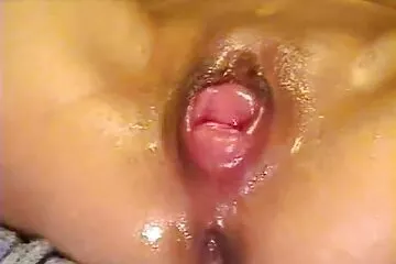 Buổi gặp gỡ đầu tiên. Nymphomaniac và trinh nữ. đit tập thể