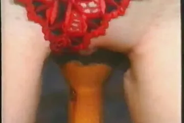 Taisiya thích quan hệ tình dục phim dit nhau anime không ngừng và nhấc chân lên.