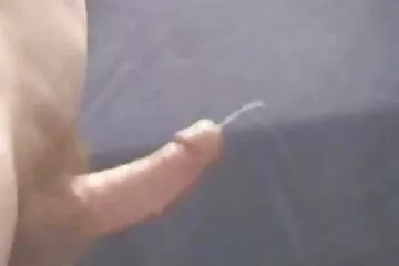 Đón vợ sếp đi làm về chịch nhau dưới nước