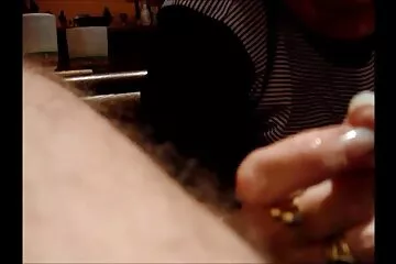 Gangbang có cả phụ anh em ruot dit nhau nữ mang thai tham gia.