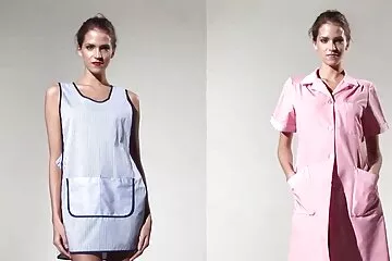 ngậm vào miệng để không làm hàng xóm sợ hãi vì tiếng em gai dit nhau rên rỉ của họ.