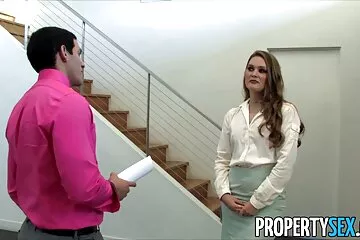 Tôi dit em hoc sinh muốn đụ mãi mãi nói con gái riêng với bố dượng.